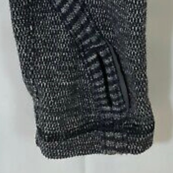 Lululemon Think Fast Long sleeve - Picture 3 of 5